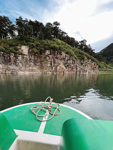 蟠桃峪風景秀麗可以划船。