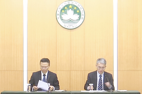 ◎ 行政會昨日完成討論輕型出租汽車客運准照的公開競投程序行政法規草案。