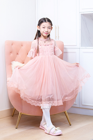 ◎ 陸海悠多才多藝。