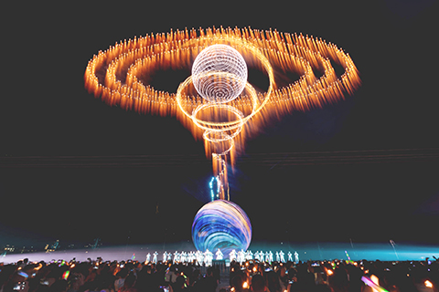 湖南瀏陽煙花上演「地球之心」夜空奇觀。(徐移波 攝)