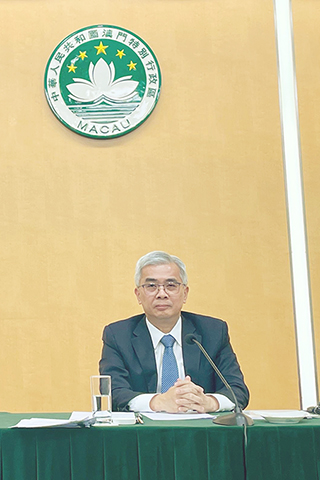 ◎ 黃少澤強調,社交網絡平台「公務員方案」帖文不實,政府未有計劃修改。