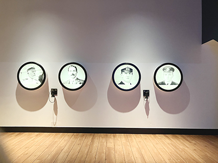 鐵達尼船長與大副