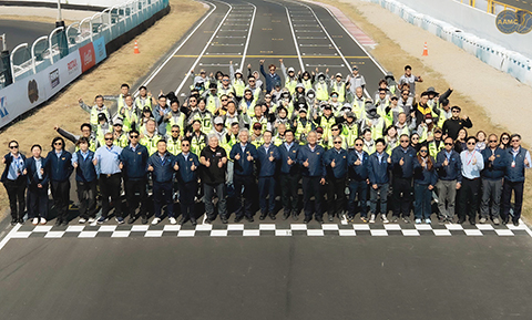 ◎ 格蘭披治小型賽車大賽在澳門路環大合照。