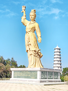 青年媽祖容顏慈祥