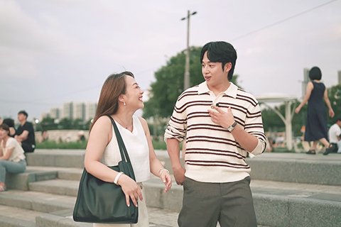 ◎ jason猛讚Ada後生兼有一幅Baby face。