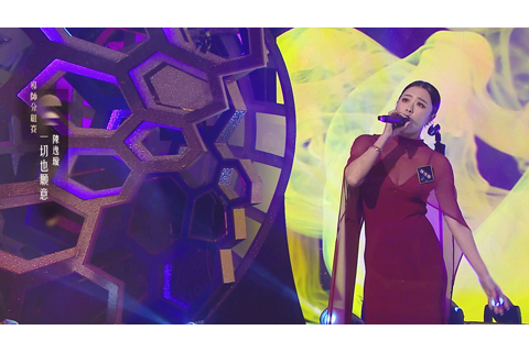 ◎ 陳逸璇舉手投足盡顯女人味。