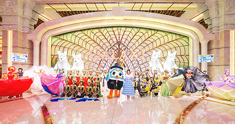 ◎ 銀娛閃耀樂巡遊(珊瑚海精靈巡遊隊、乒鈴嘭唥環保敲擊樂團、靈狐法影傳奇偶團、無畏舞姬日惹舞蹈團)。