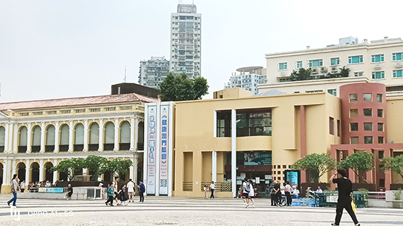 文化局大樓一部份及塔石衛生中心。