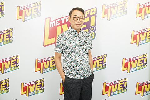 ◎ 戴志偉澄清沒有藉拍戲,討女孩子便宜。