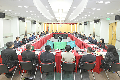 ◎ 行政長官岑浩輝主持網絡安全委員會二零二六年度全體會議。