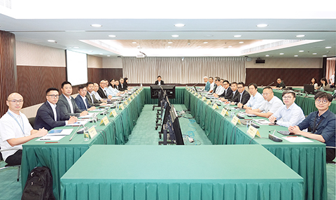 ◎ 「茨林圍跟新活化專項工作組」昨日召開會議。