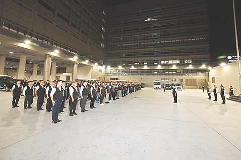 ◎ 警方深夜展開大型聯合警務行動「雷霆二0二六」。